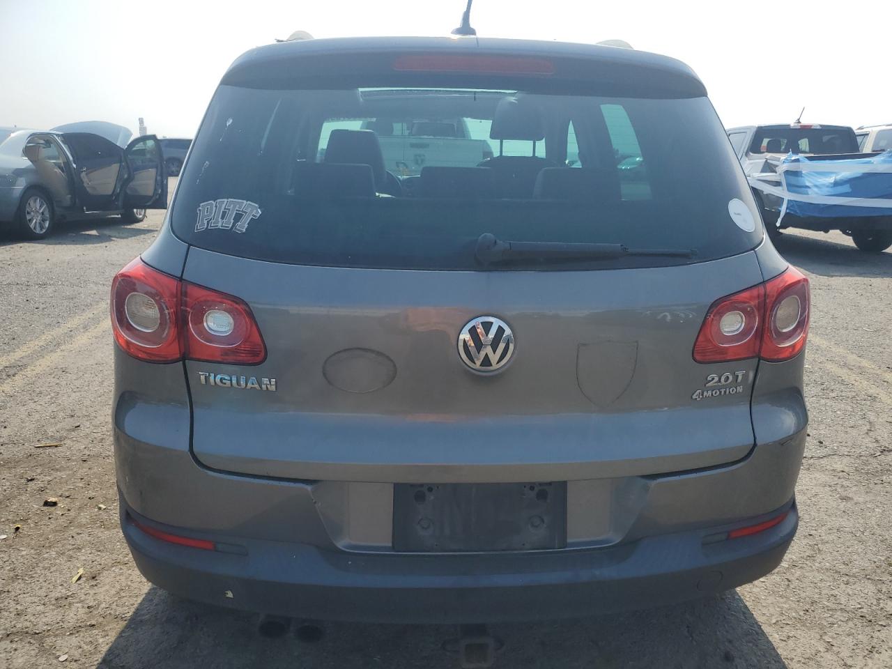 2010 Volkswagen Tiguan Se VIN: WVGBV7AX5AW529484 Lot: 62807895