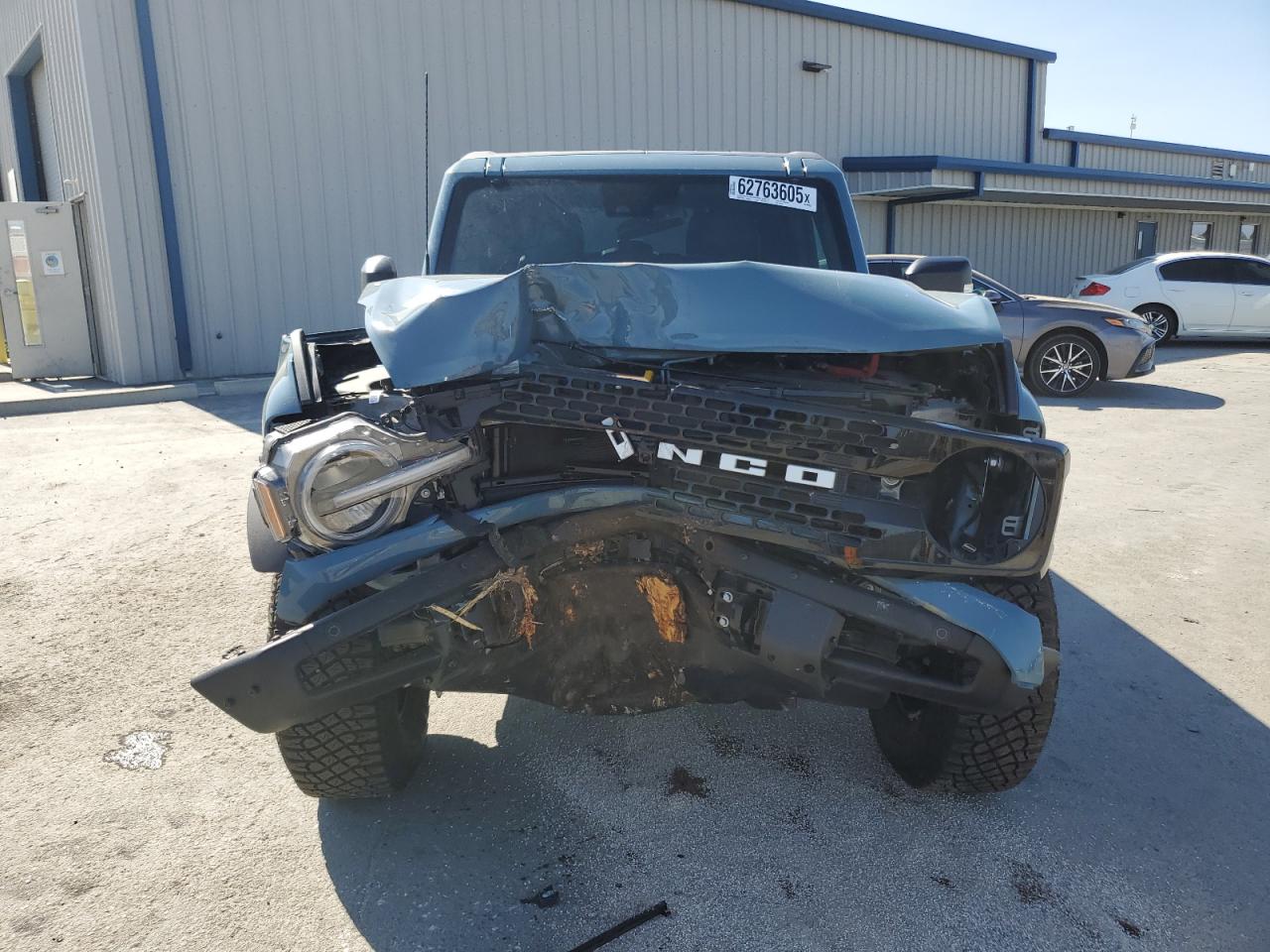 FORD BRONCO 2023 VIN 1FMEE5DP6PLB88412 zdjęcie 5