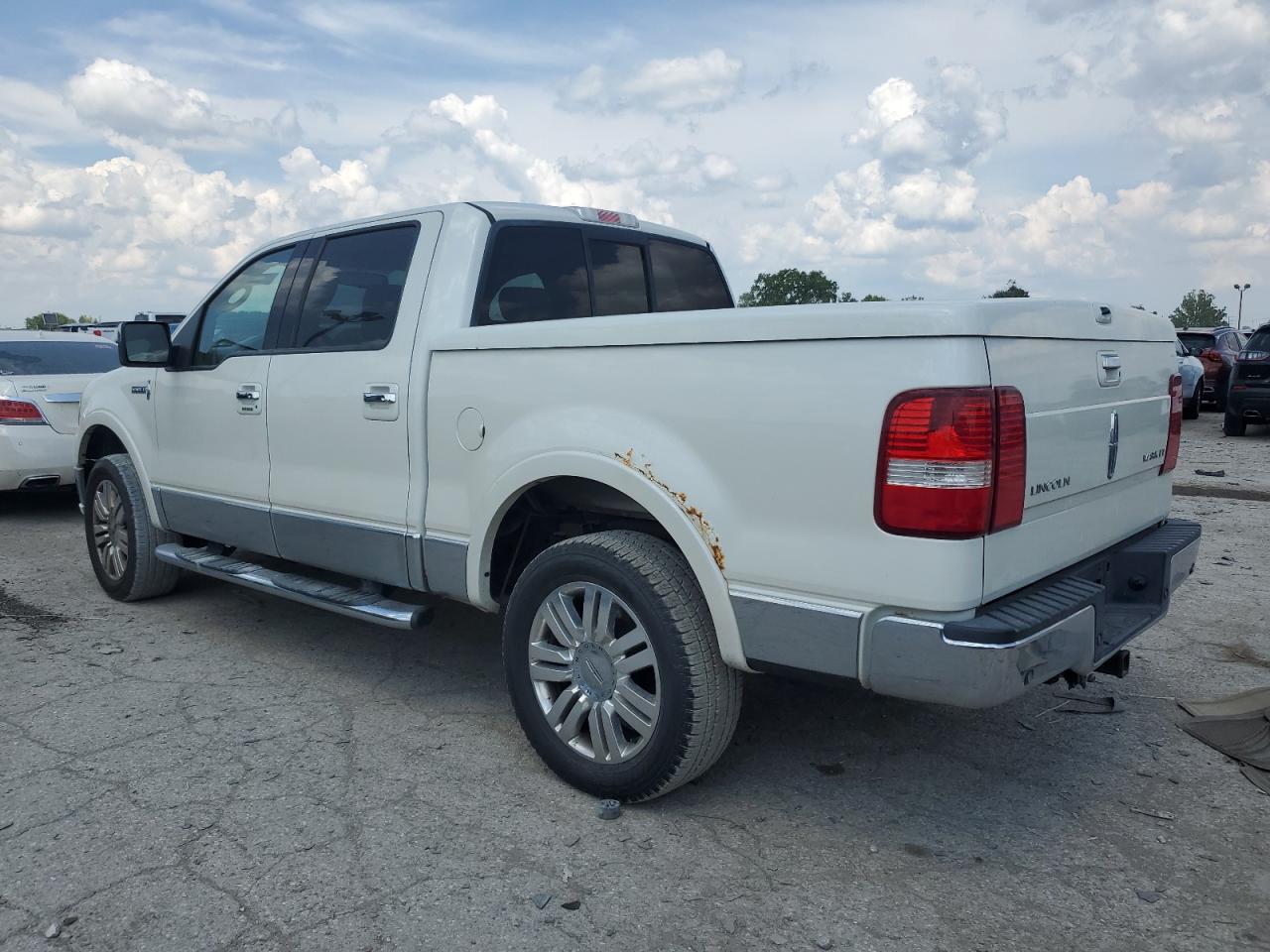 LINCOLN MARK LT 2006 VIN 5LTPW18506FJ16322 фото 2