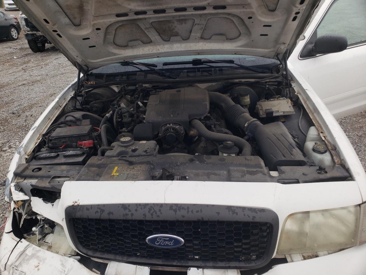2005 Ford Crown Victoria Police Interceptor VIN: 2FAHP71W45X144384 Lot: 59474065
