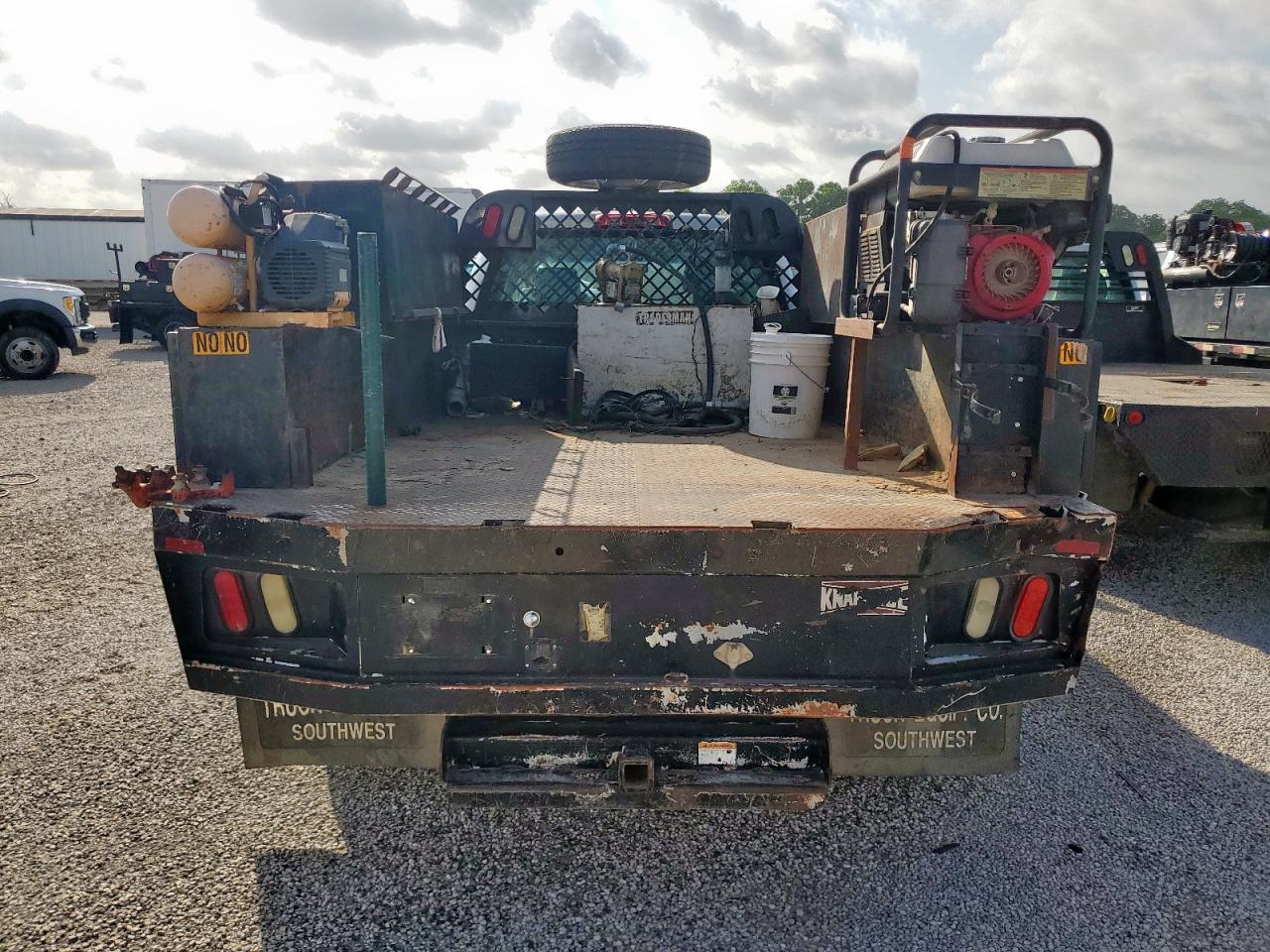 2015 Chevrolet Silverado C3500 VIN: 1GB4CYCG3FF144359 Lot: 61749285