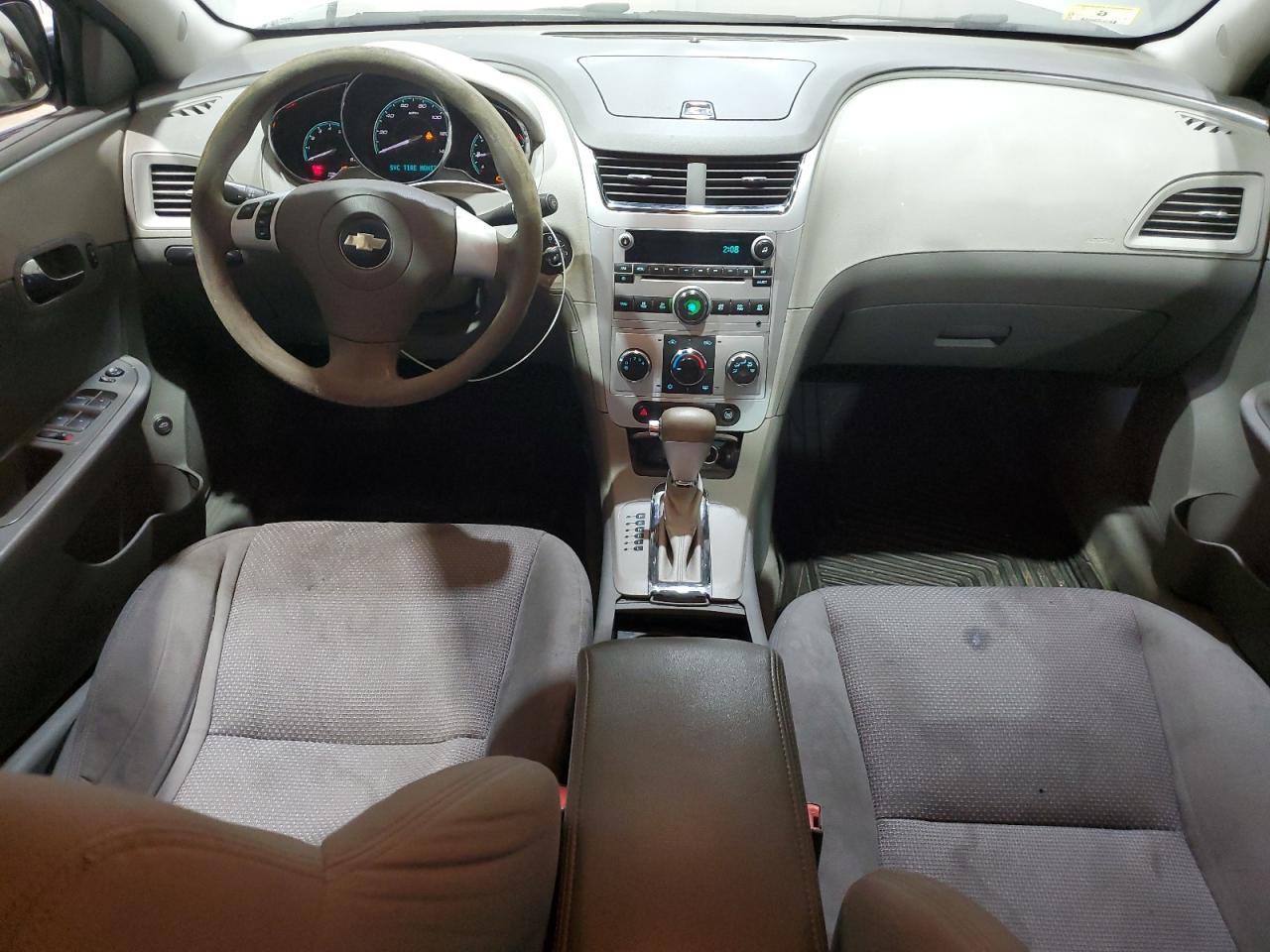 2010 Chevrolet Malibu Ls VIN: 1G1ZB5EB0AF217452 Lot: 62006345