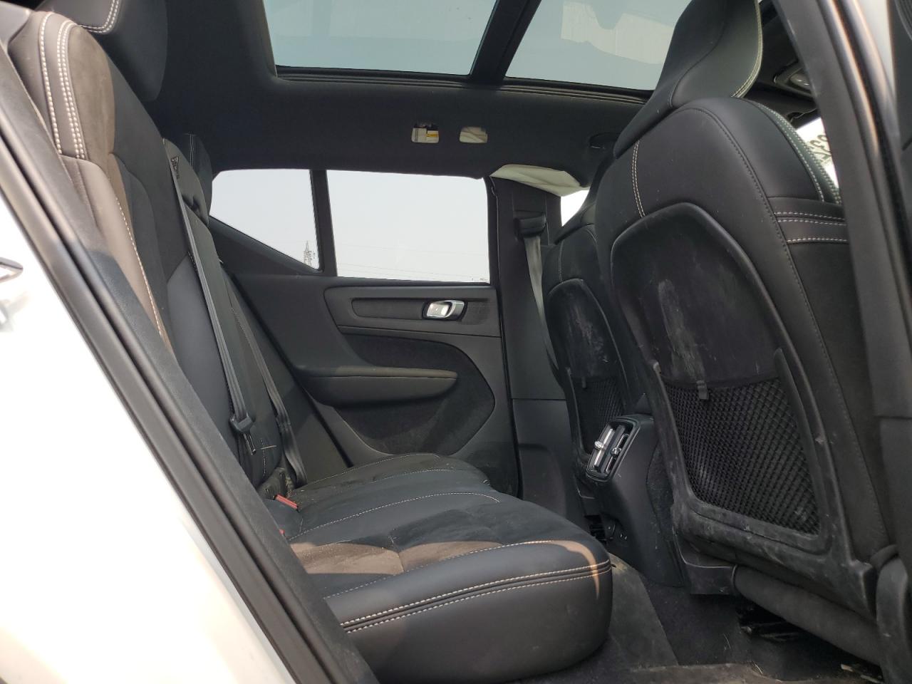 2022 Volvo Xc40 P8 Recharge Ultimate VIN: YV4ED3UBXN2745502 Lot: 59583225
