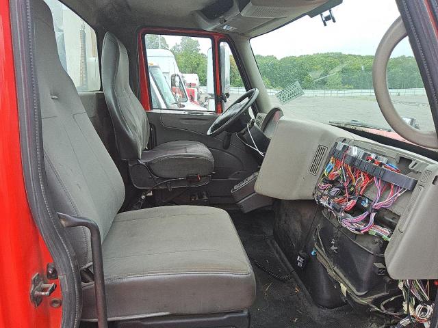 2011 INTERNATIONAL 4400 SEMI TRUCK