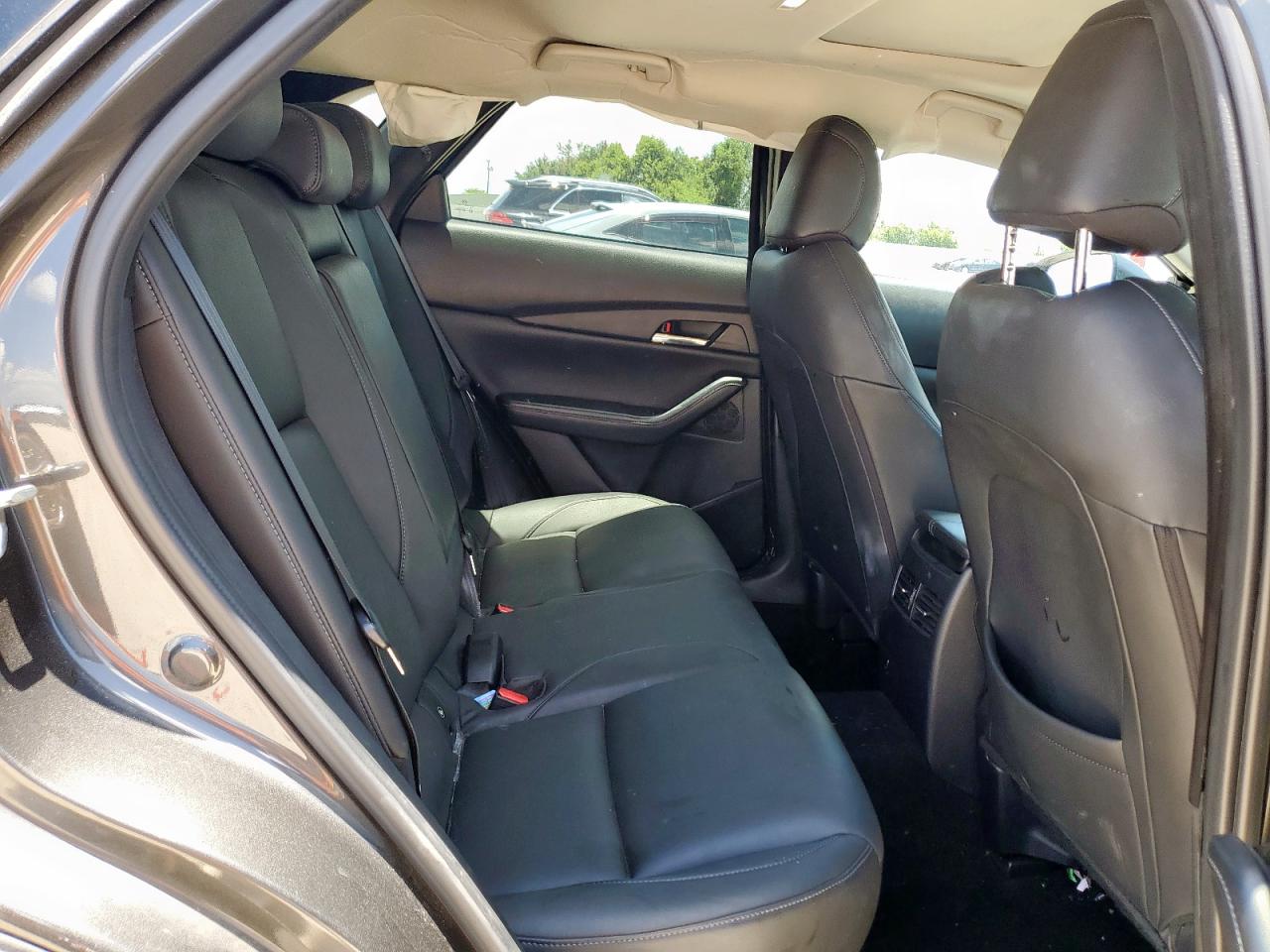 2022 Mazda Cx-30 Preferred VIN: 3MVDMBCLXNM423713 Lot: 62259555