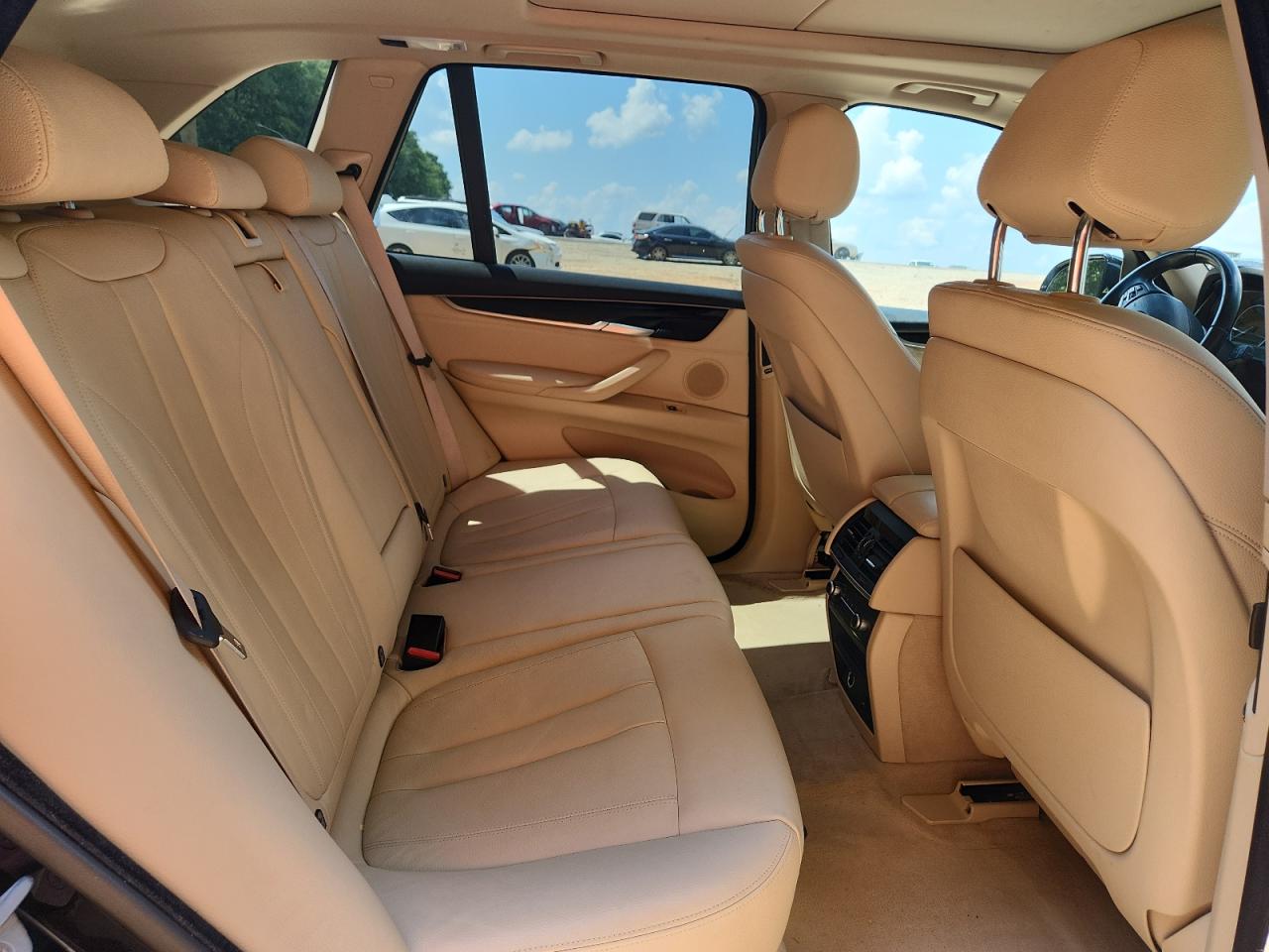 2015 BMW X5 xDrive35I VIN: 5UXKR0C57F0K71649 Lot: 61400805