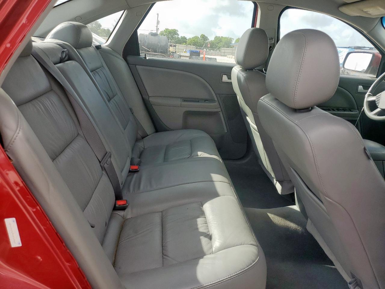 2007 Ford Five Hundred Sel VIN: 1FAHP24167G137092 Lot: 61770235