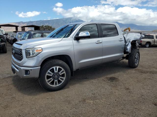  TOYOTA TUNDRA 2018 Srebrny