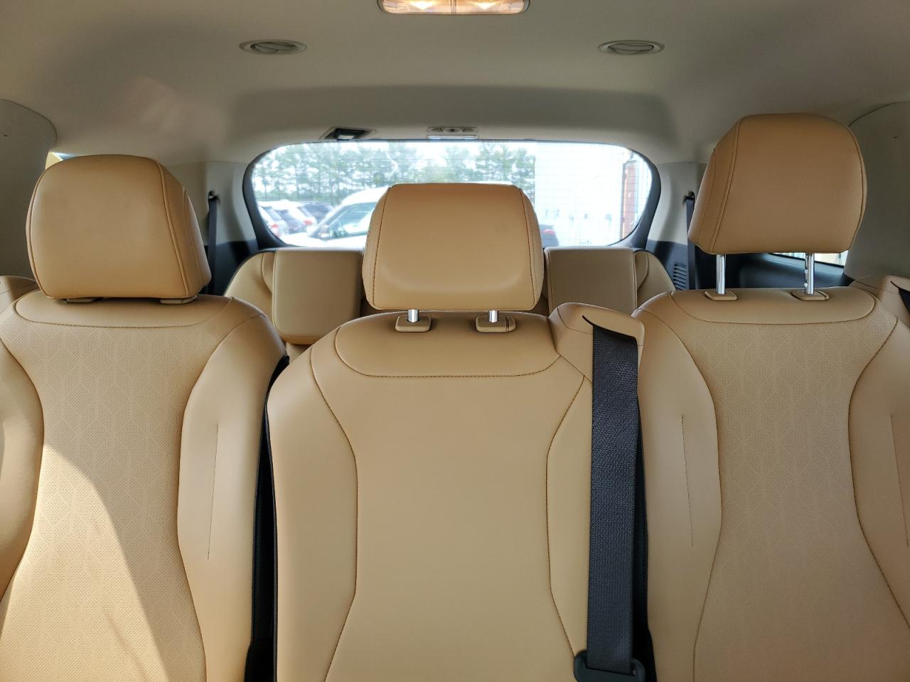 2022 Kia Carnival Lx VIN: KNDNB4H33N6097558 Lot: 60874045