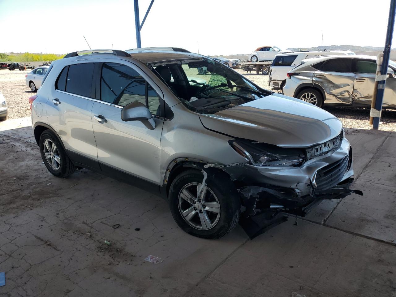 CHEVROLET TRAX 2019 VIN KL7CJLSB5KB962275 photo 4
