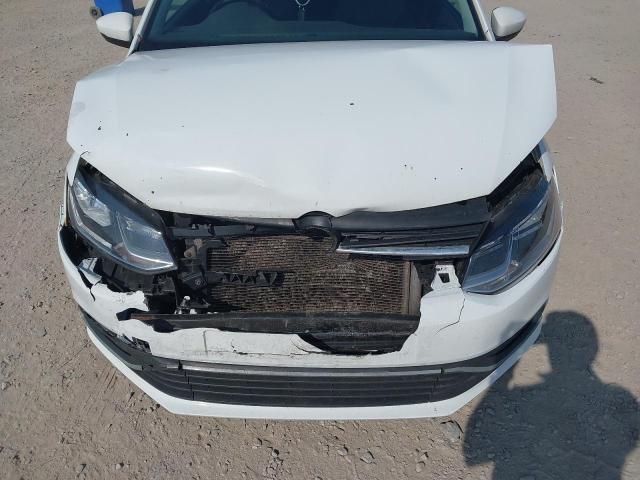 2016 VOLKSWAGEN POLO MATCH