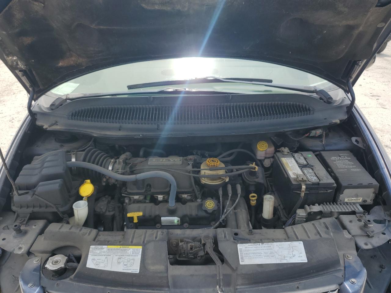 2003 Dodge Grand Caravan Sport VIN: 2D4GP443X3R281601 Lot: 61799035