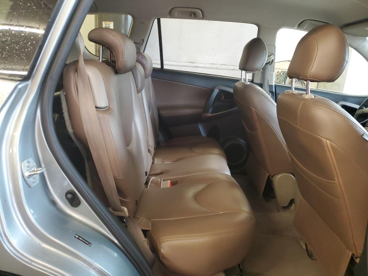 TOYOTA RAV4 2006 VIN JTMBK33VX66001738 photo 10