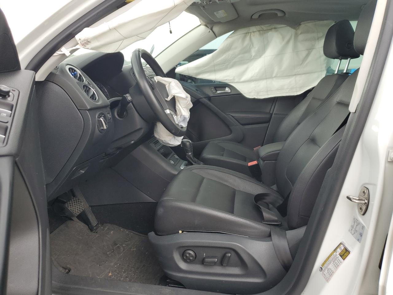 2016 Volkswagen Tiguan S VIN: WVGBV7AX0GW561297 Lot: 62961265