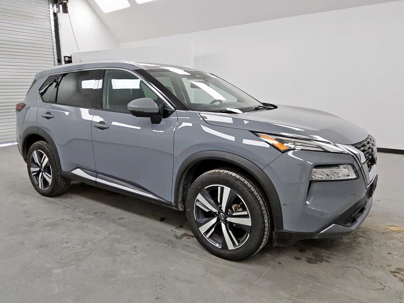  NISSAN ROGUE 2023 Szary