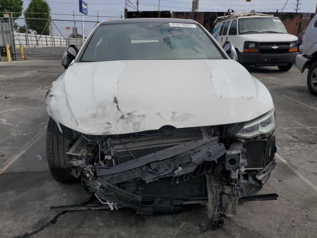  VOLKSWAGEN GOLF 2022 Белы