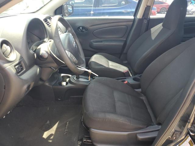  NISSAN VERSA 2017 Синий