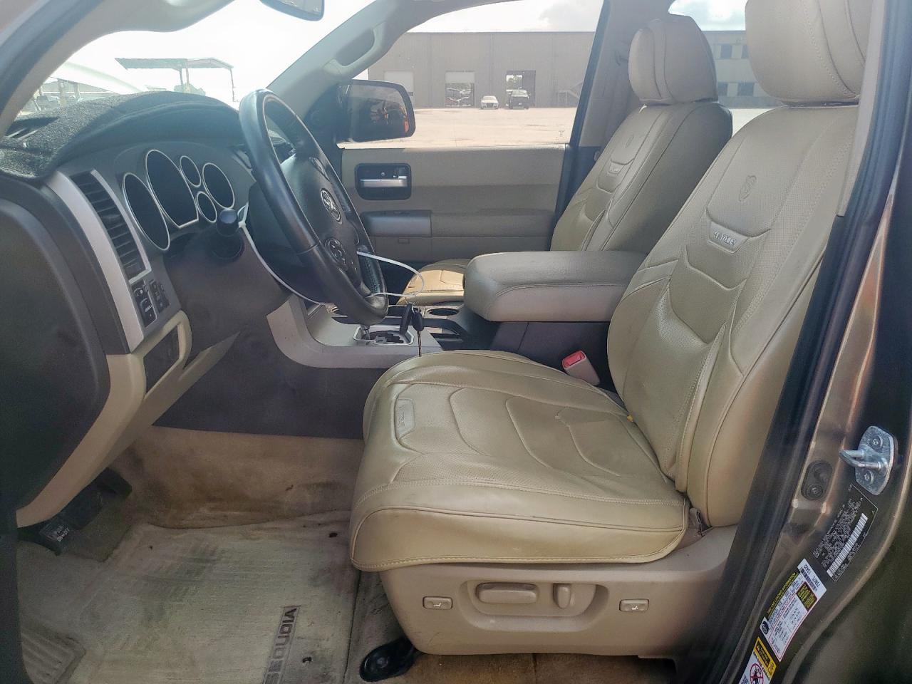 2008 Toyota Sequoia Limited VIN: 5TDZY68A08S012884 Lot: 61466215
