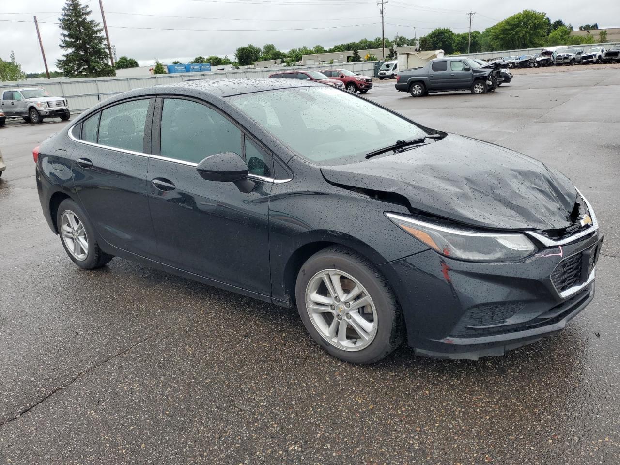 CHEVROLET CRUZE 2017 VIN 1G1BE5SM6H7110361 zdjęcie 4