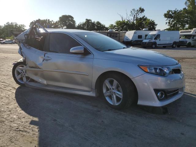  TOYOTA CAMRY 2014 Silver
