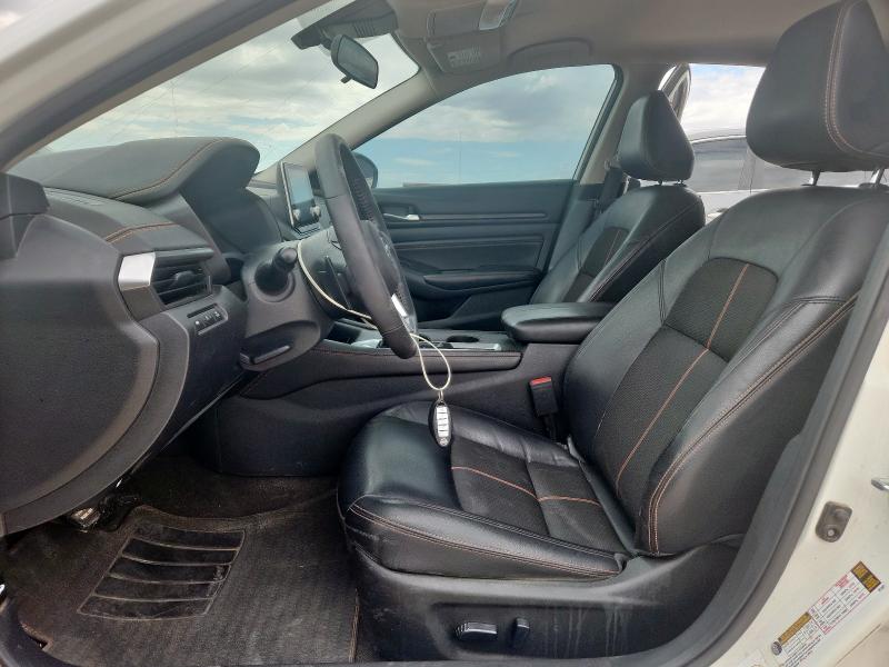  NISSAN ALTIMA 2022 Biały