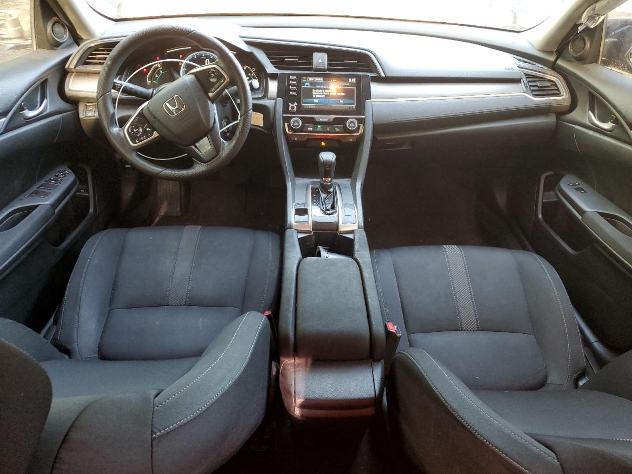 2HGFC2F55KH040199 HONDA CIVIC 2019