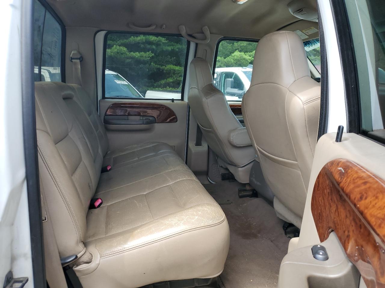 2002 Ford F350 Super Duty VIN: 1FTWW33F22EA23649 Lot: 61081035