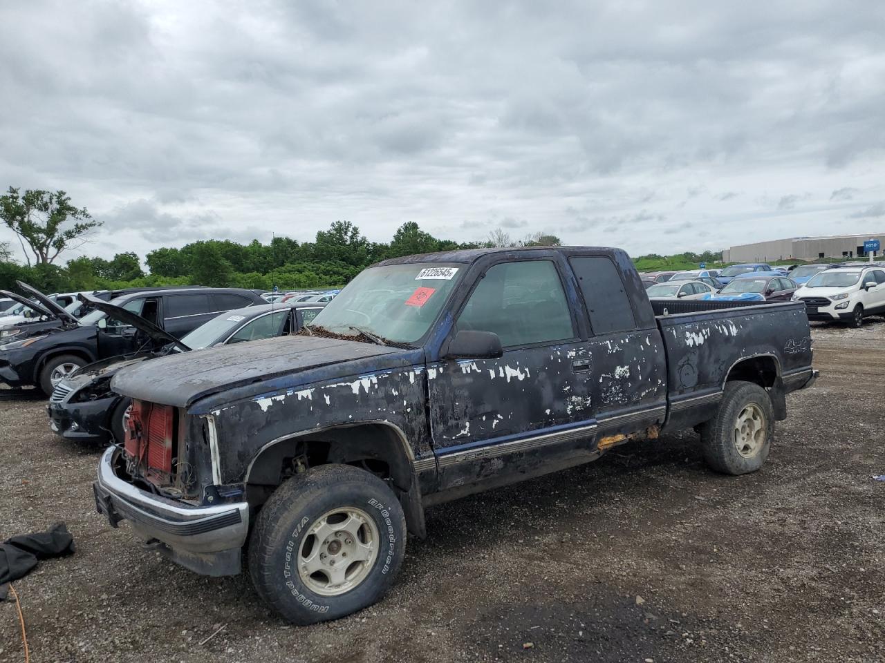 1996 Chevrolet Gmt-400 K1500 zu verkaufen in Des Moines, IA - Front End