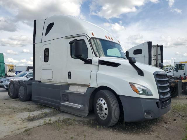 2021 Freightliner Cascadia 126   