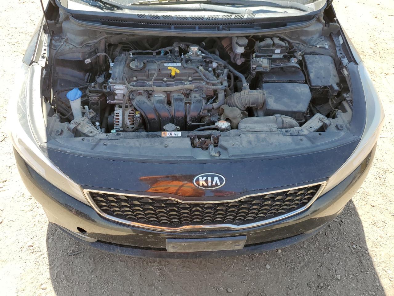 KIA FORTE 2017 VIN KNAFK5A84H5677330 photo 11