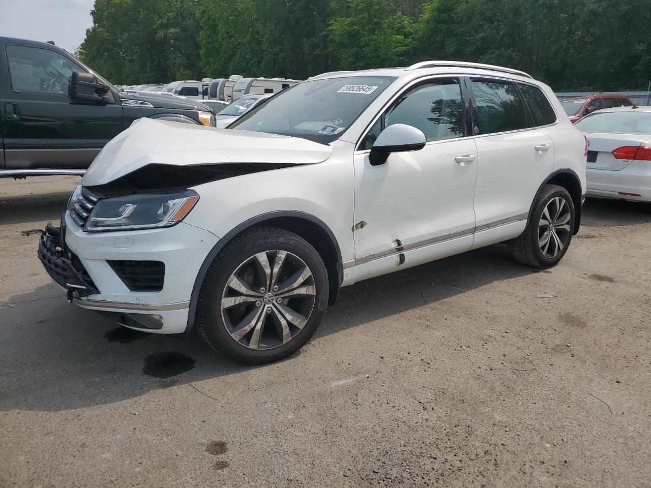 2017 Volkswagen Touareg Wolfsburg იყიდება Glassboro-ში, NJ - Front End