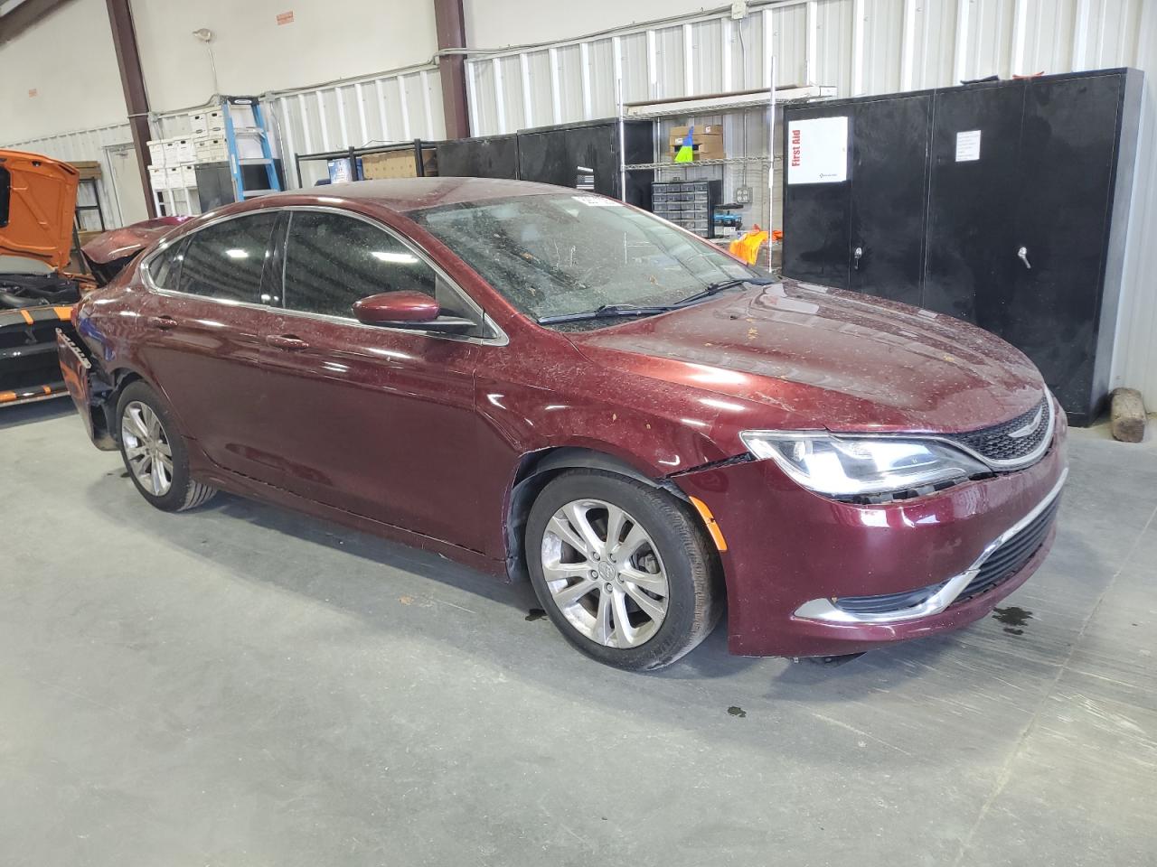 CHRYSLER 200 2015 VIN 1C3CCCABXFN576460 фото 4