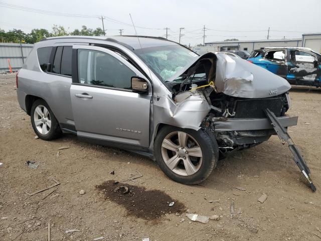  JEEP COMPASS 2016 Srebrny