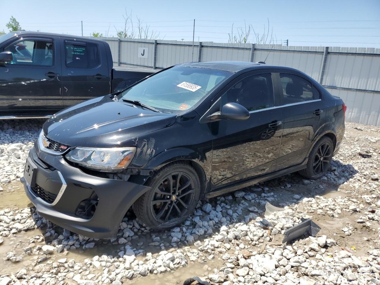 2017 Chevrolet Sonic Premier იყიდება Greenwood-ში, NE - Front End