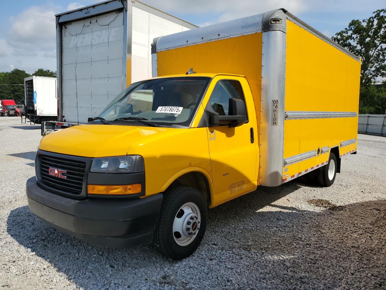 2022 Gmc Savana Cutaway G3500 for Sale in Loganville, GA - Side