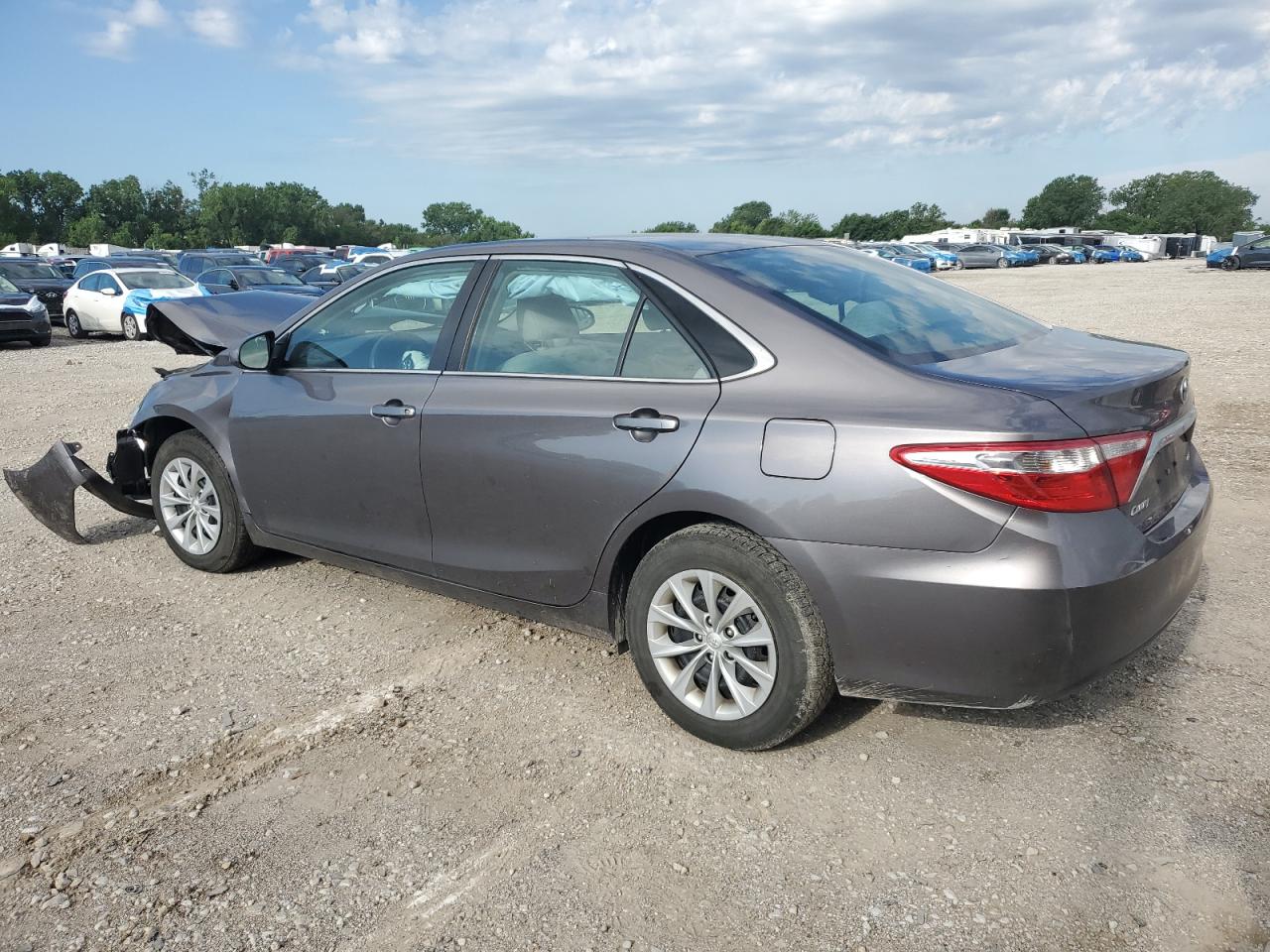 TOYOTA CAMRY 2015 VIN 4T4BF1FK7FR478845 zdjęcie 2