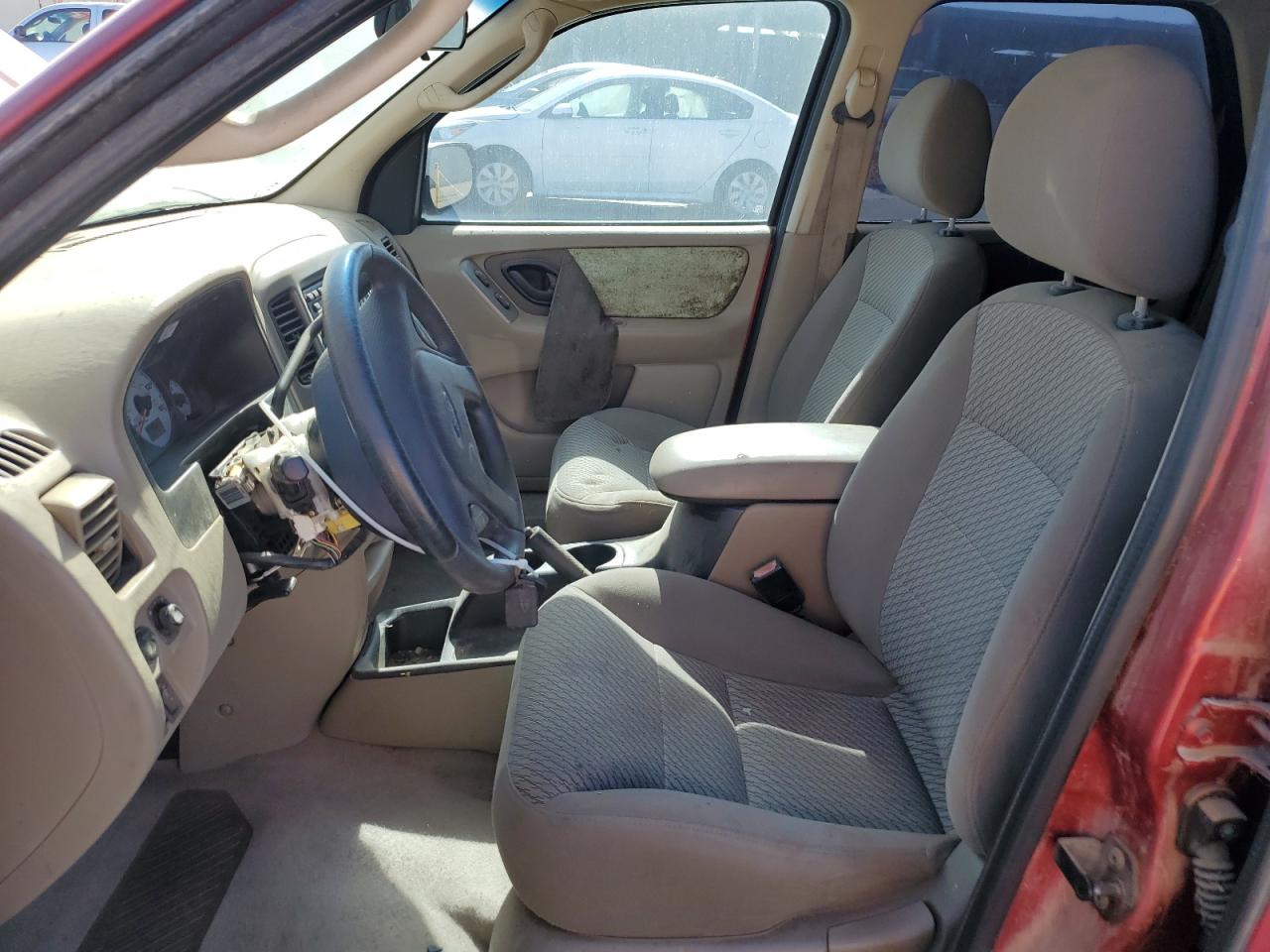2004 Ford Escape Xlt VIN: 1FMYU03104KA41942 Lot: 60756415