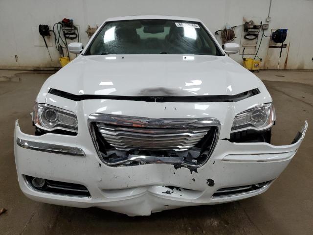 Sedans CHRYSLER 300 2013 White