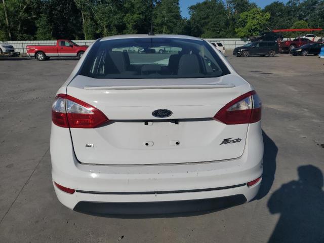  FORD FIESTA 2019 Белы
