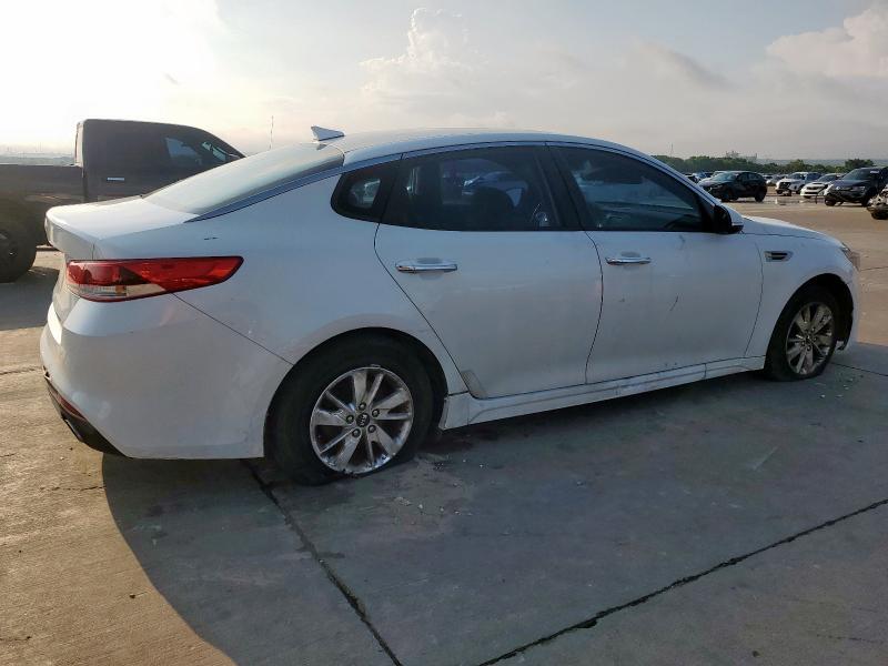 Sedans KIA OPTIMA 2017 Biały