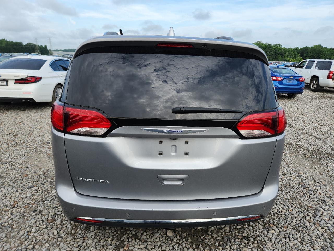 2019 Chrysler Pacifica Touring L VIN: 2C4RC1BG1KR680773 Lot: 62576765