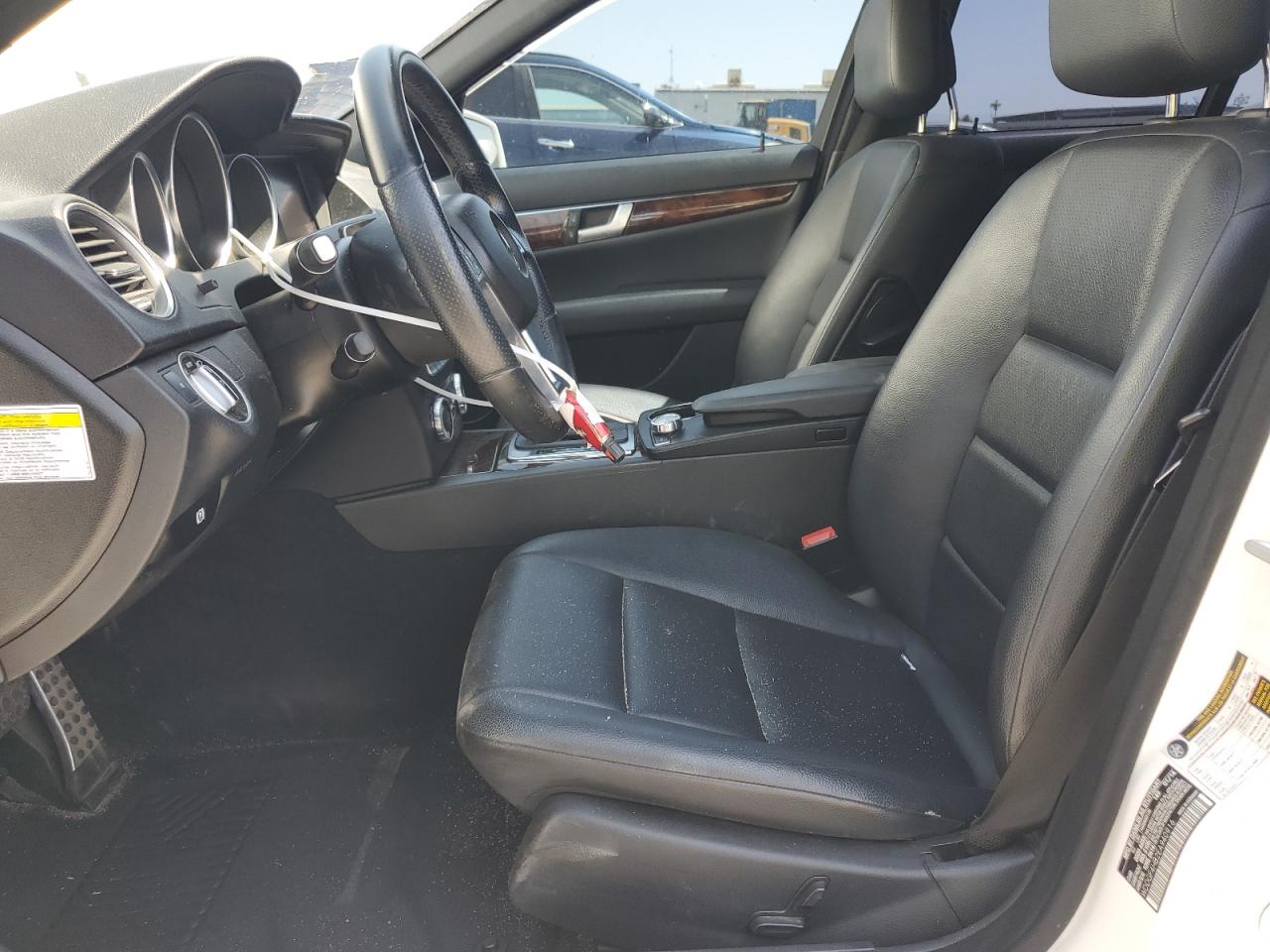 MERCEDES-BENZ C-CLASS 2014 VIN WDDGF4HB2EA940916 фото 7