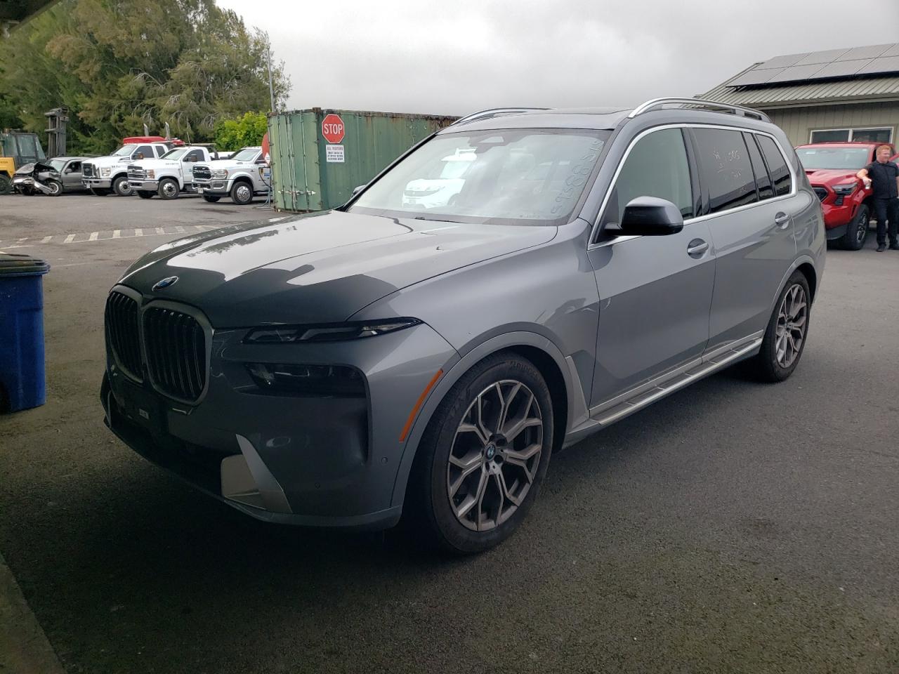 2025 BMW X7 xDrive40I