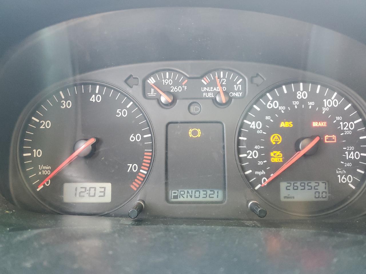 2002 Volkswagen Eurovan Mv VIN: WV2MB470X2H067588 Lot: 60744605