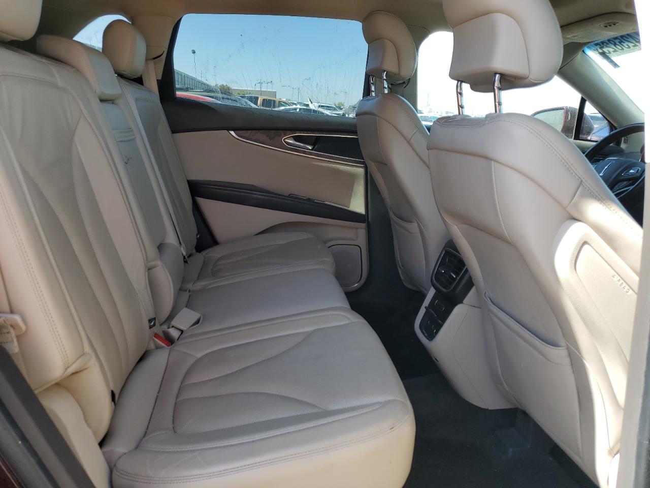 2017 Lincoln Mkx Reserve VIN: 2LMPJ8LR7HBL19751 Lot: 61425825