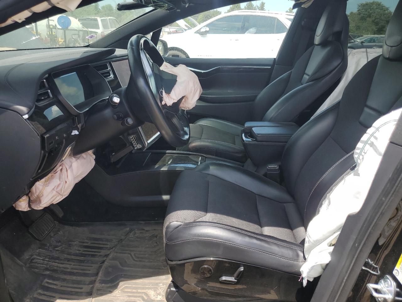 2016 Tesla Model X VIN: 5YJXCAE23GF020258 Lot: 61231345