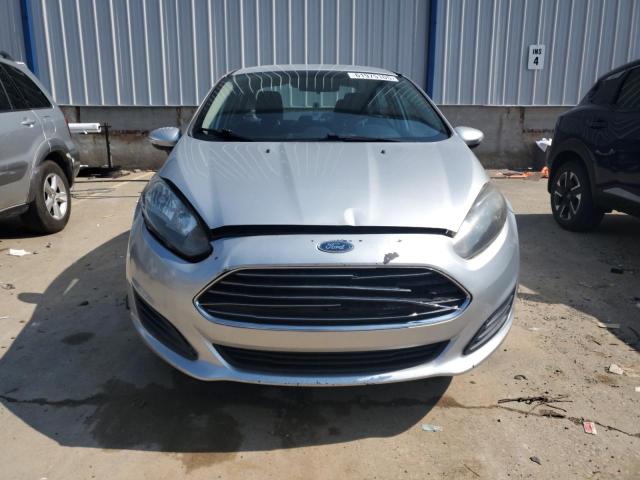  FORD FIESTA 2016 Srebrny