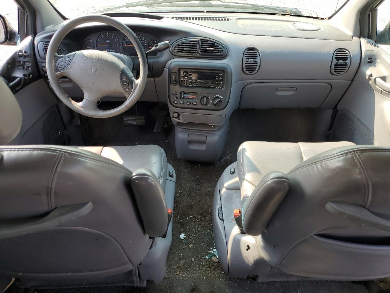 2000 Dodge Grand Caravan Es VIN: 1B4GP74L3YB684949 Lot: 97647555