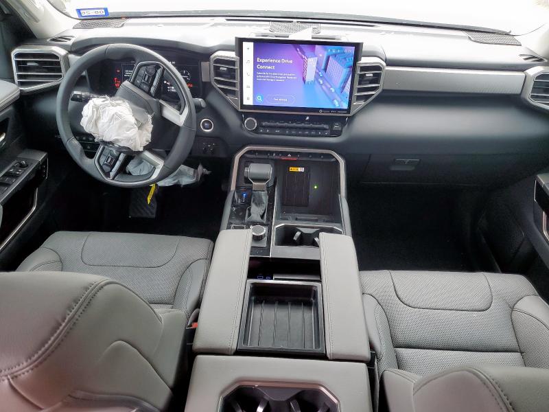  TOYOTA TUNDRA 2024 Srebrny