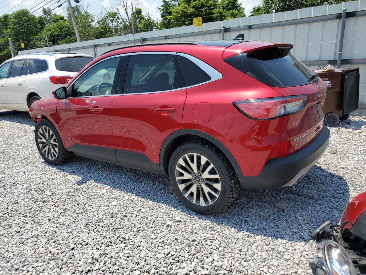 FORD ESCAPE 2020 VIN 1FMCU0DZ3LUA08743 фото 2